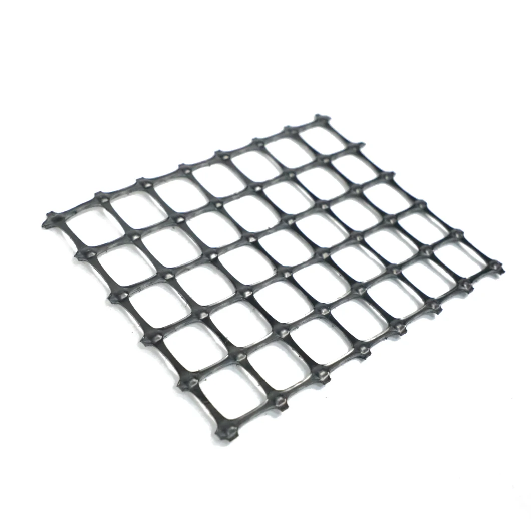 La pente de sol d'OIN d'usine mure la grille noire de gravier de Geogrid 50-50kn de polyester de haute résistance de renfort