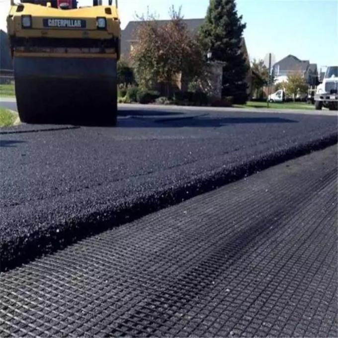 Autoroutes / Chemins de fer / Aéroports Fibre de verre Géogrid géotextile Bitume revêtu de fibre de verre Géogrid 7