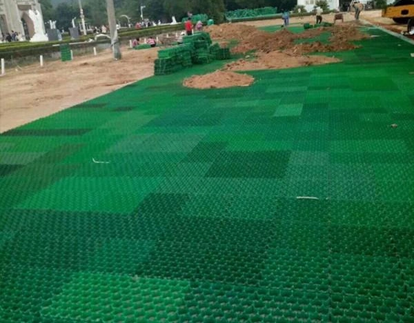 Grille à gazon en plastique de haute qualité 4