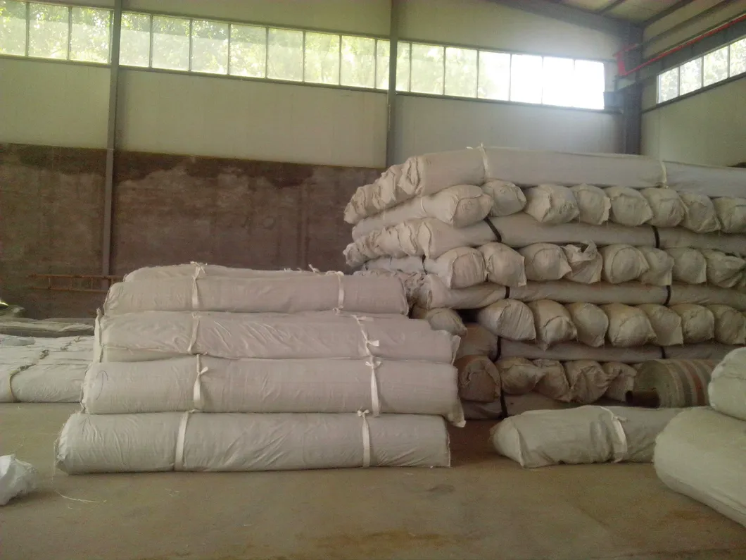 Ponds anti-filtration géosynthétique GCL Mat de revêtement en argile Gcl Bentonite géosynthétique pour décharge 15