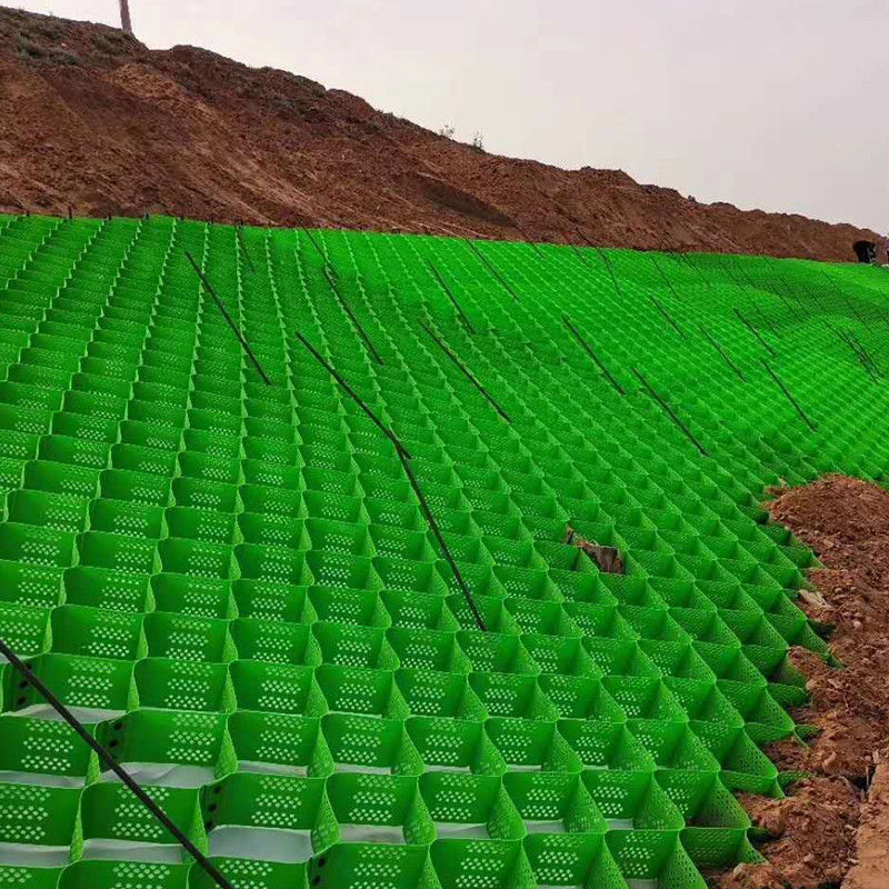 Anti géocellule de HDPE de la corrosion 50mm pour la pente de colline de route de renfort de sol
