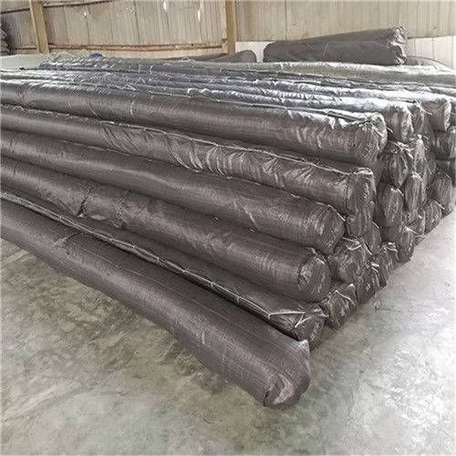 Tissu géotextile renforcé en PP / PET polyester tissé / non tissé pour la route 150g 200g 300g 400g 500g