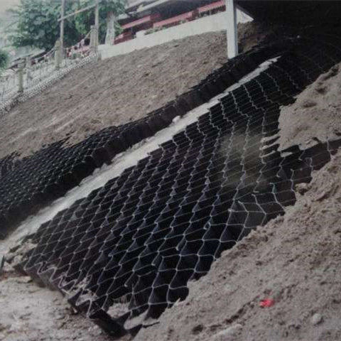Géocelle en feuille de plastique HDPE texturée / perforée pour la protection contre le renforcement des pentes des canaux