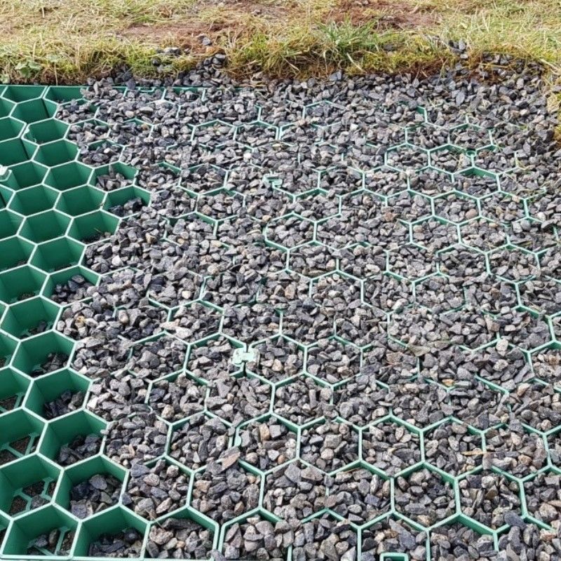 Pavées à gazon perméables à grille de gravier à grande capacité Pavées à gazon à grille en plastique HDPE pour allée
