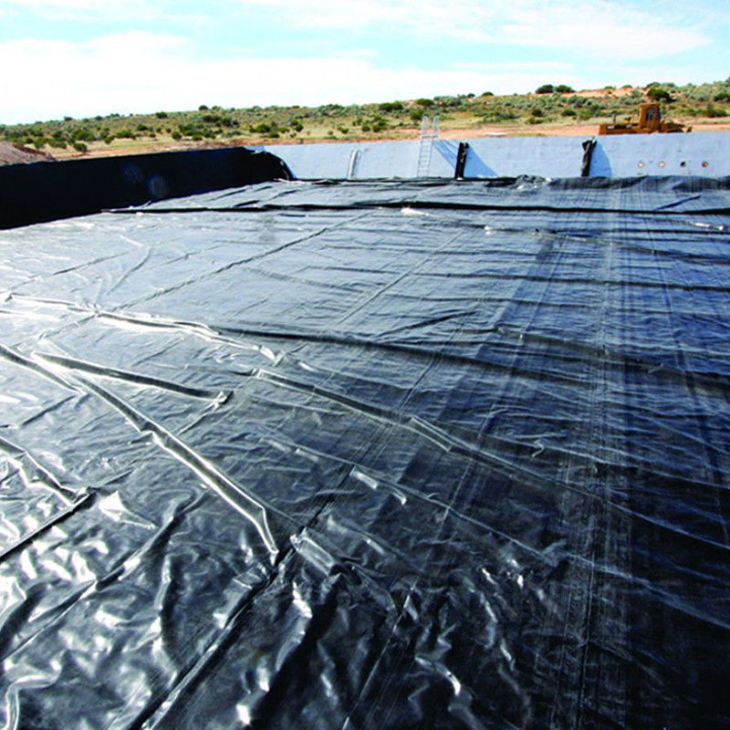 0.75mm 1mm anti-filtrage à l'épreuve des fuites HDPE lisse géomembrane étang liner pour l'élimination des résidus