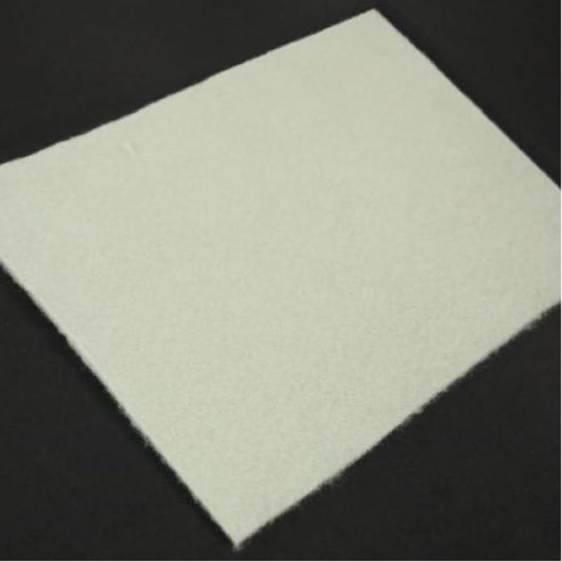 Blanc noir non tissé aiguille perforée géotextile PET PP pour la route