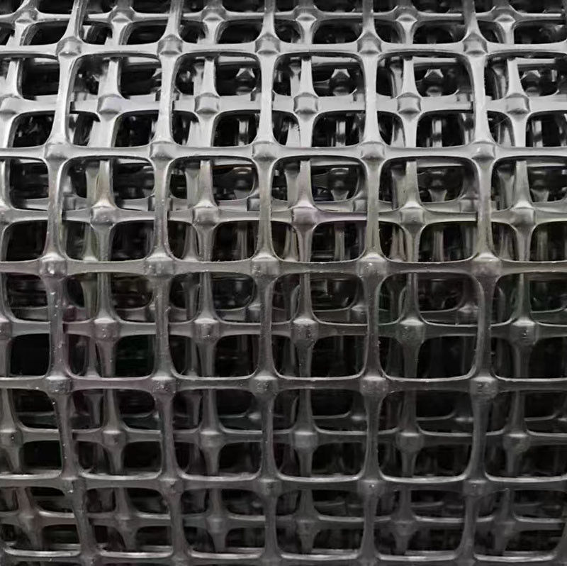 Géogrid plastique biaxiale pour renforcement des sols, Géogrid PP/PET à haute résistance à la traction, Noir 30kN/m, Maille de stabilisation de la base routière