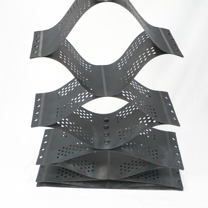 HDPE géocelle en plastique pavée grille noire géocelle HDPE pour le renforcement des sous-sols doux stabilisateur de gravier à faible coût géocelle dans la construction routière