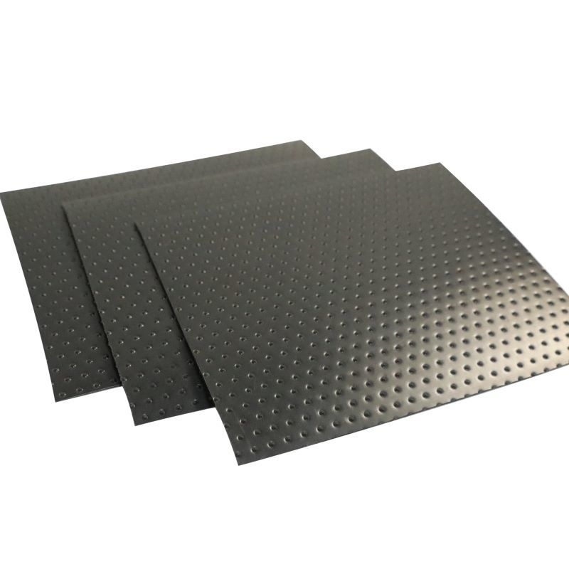 Géomembrane de revêtement d'étang en HDPE noir haute densité résistant à la chaleur pour toiture, revêtement d'étang à poissons, décharge minière