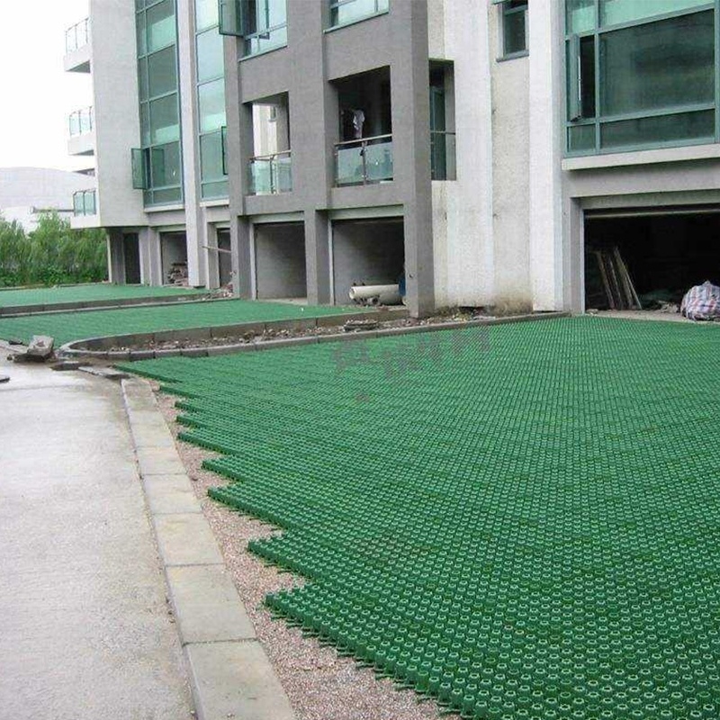 Grille de pavage en gazon HDPE robuste pour le renforcement perméable des sols, les allées, les parkings, l'aménagement paysager et la stabilisation des pelouses
